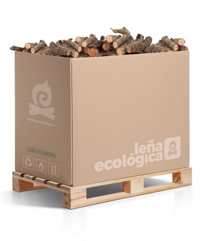Caja paletizada con leña de madera de encina