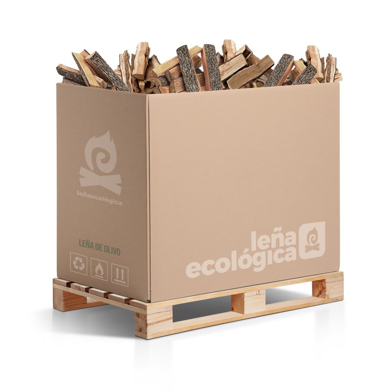 Caja paletizada con leña de madera de olivo